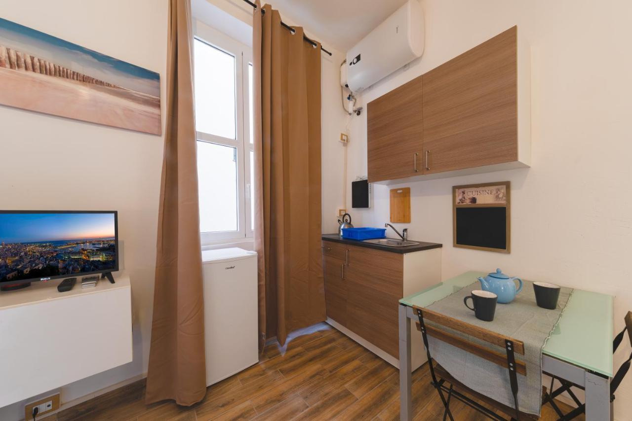 Appartamento Maddalena Alto - Affitti Brevi Italia Genoa Exterior photo